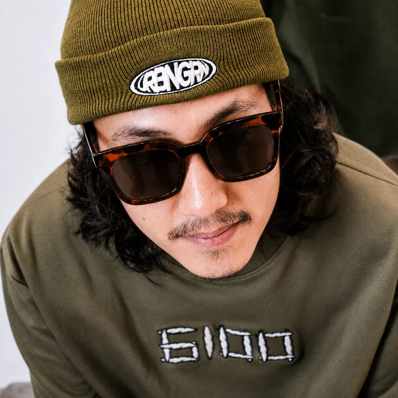 ug-inflate-beanie-army-green-lifestyle