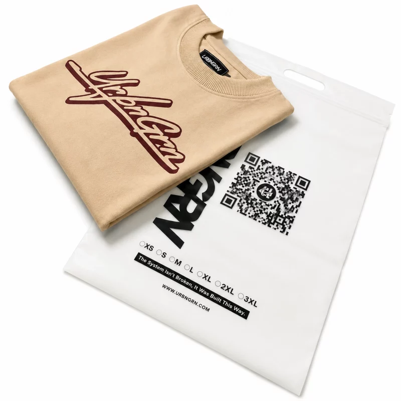 UrbanGreen UG Signature v2 Tee - Folded with packaging plastic